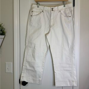 d&co Creamy white Cropped Straight Leg Denim